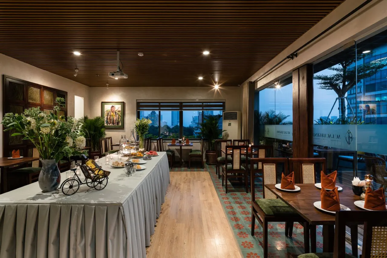 Au Lac Legend Hotel (18)