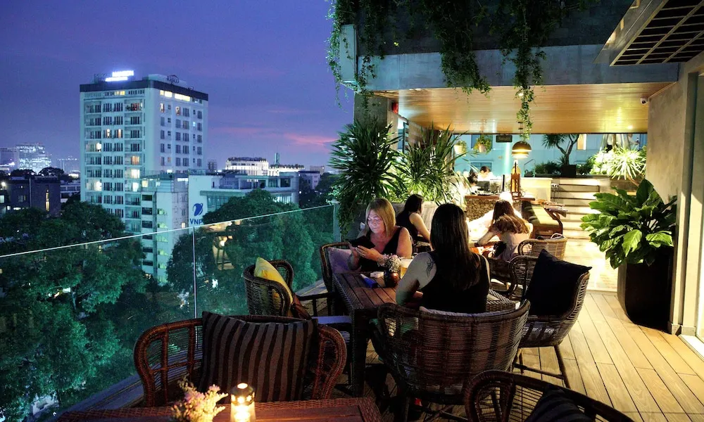 Au Lac Legend Hotel (20)