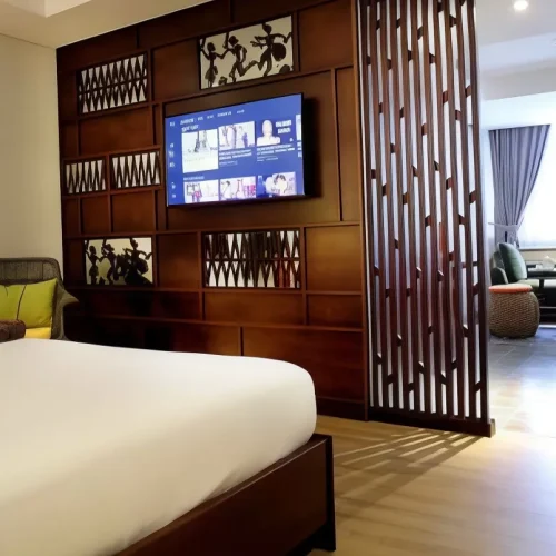 Suite With City View