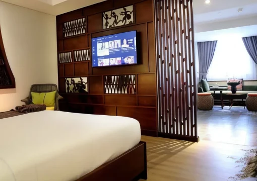 Suite With City View