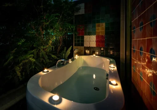 Suite with Garden View and Balcony