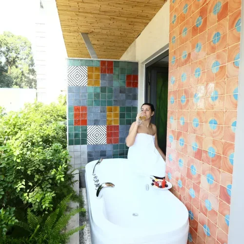 Suite with Garden View and Balcony