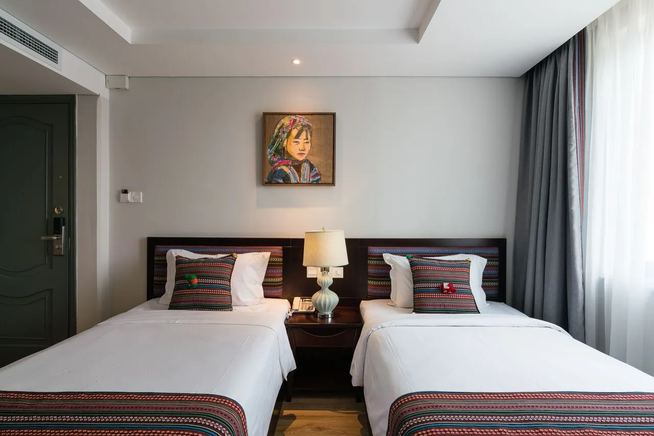 Au Lac Legend Hotel (43)