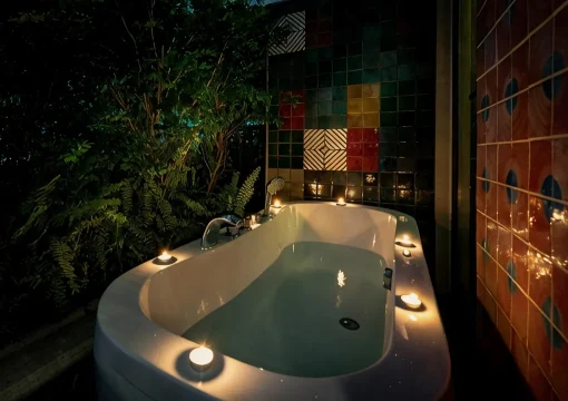 Suite with Garden View and Balcony