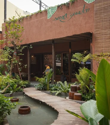 Discover Authentic Flavors: The Ultimate Dining Guide from Au Lac Legend Hotel to Secret Garden Vietnamese Restaurant
